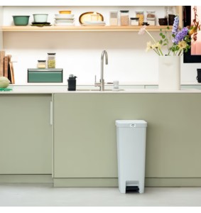 Brabantia Pattumiera a pedale StepUp 40 Lt Light Grey